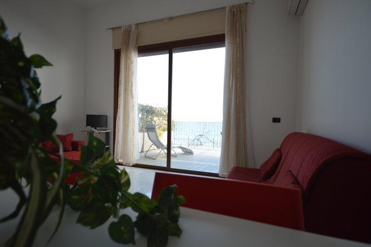 Riva Beach Apartment Riva Ligure Exterior photo